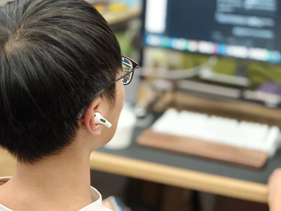 全面测完iPhone 17系列，苹果真让我觉得有点陌生。。。