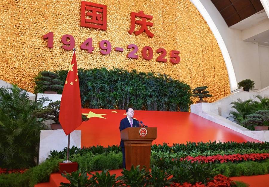 上海市政府举行国庆招待会，中外宾朋共同庆祝中华人民共和国成立76周年