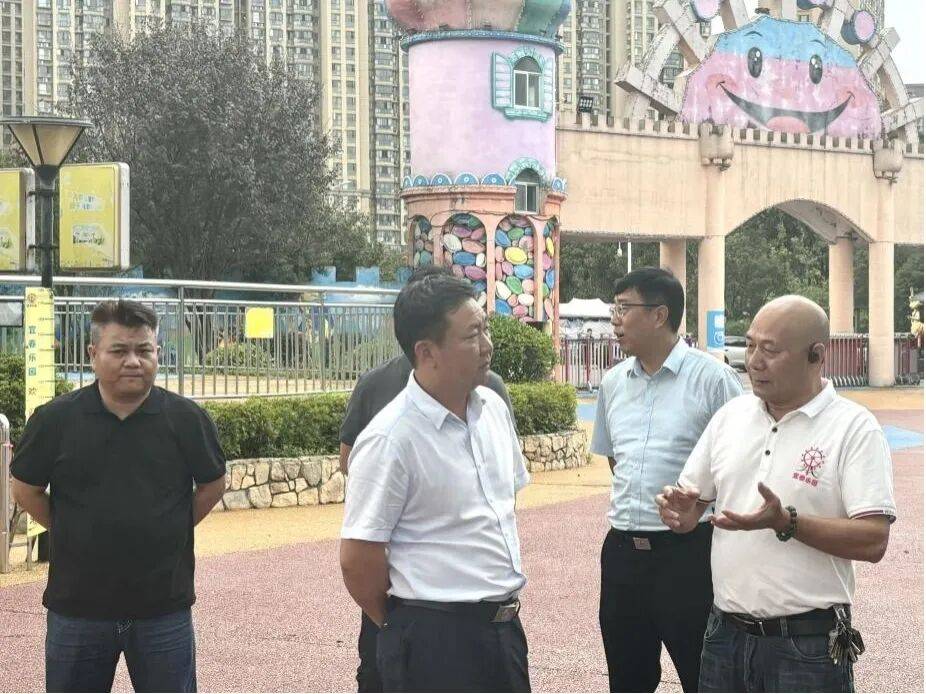 李雪梅,蔡伟琴带队开展国庆,中秋节前安全生产检查