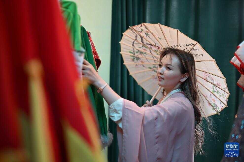 通讯丨吉尔吉斯斯坦“中文热”背后的驱动力