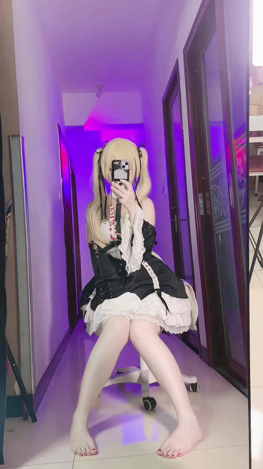 没人能拒绝金发双马尾cos 玛丽罗斯 考斯普雷cosplay