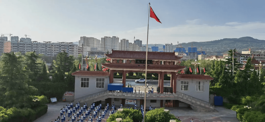 庄浪三中开展赴海达行知学校"271教育"模式跟岗学习校内二次培训内化