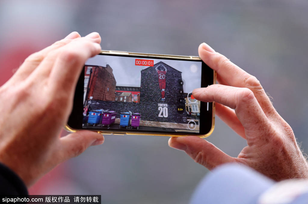 皮克福德续约埃弗顿：门将背后的故事与战术分析