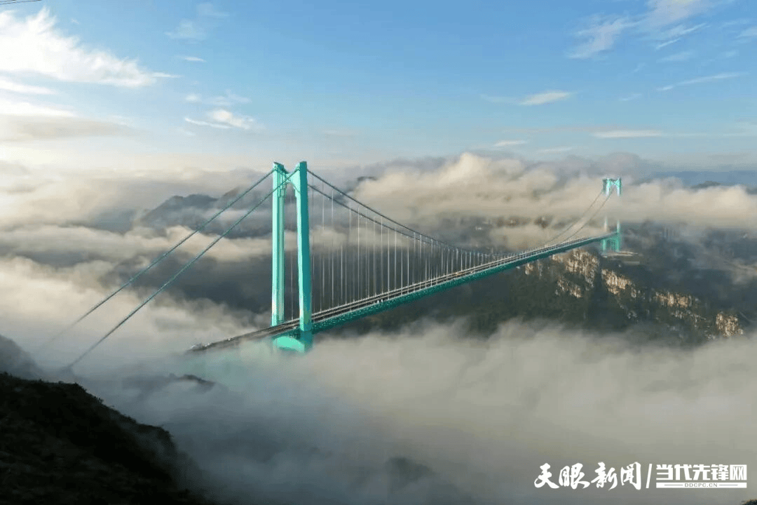 “天堑成途”铸丰碑 “横竖第一”写传奇|花江峡谷大桥背后的平安守护_黄晓伟_桥梁建设_平街