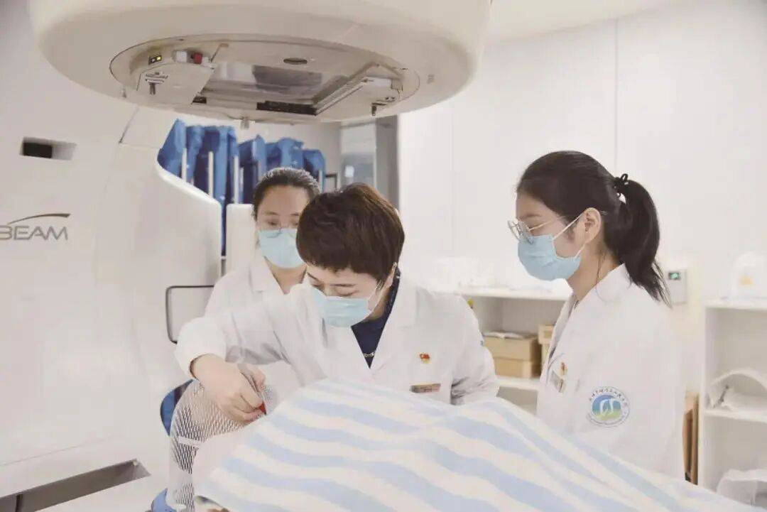 《人民日报》点赞江苏：报告能互认，就医更便捷