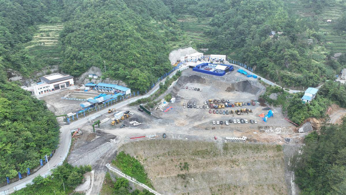 湖北省长：一切国有资源尽可能资产化、一切国有资产尽可能证券化、一切国有资金尽可能杠杆化
