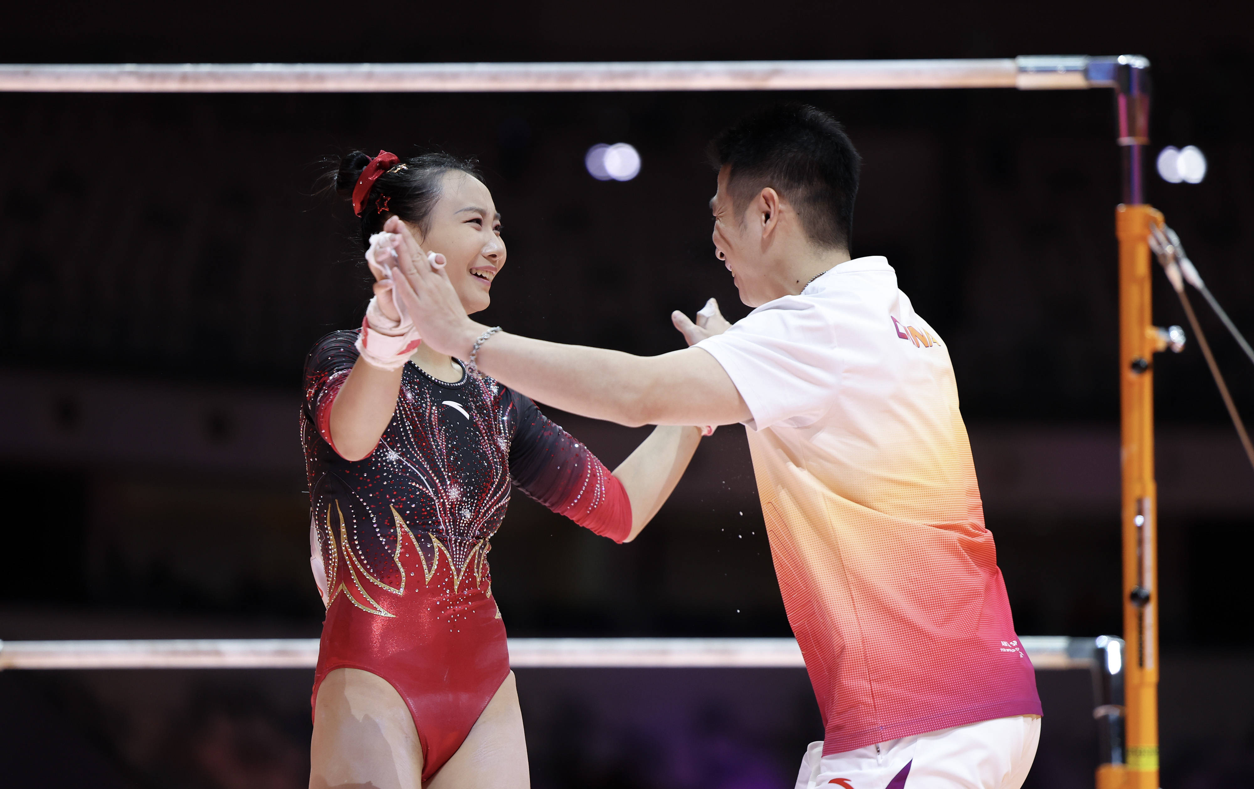 体操世锦赛:杨凡予微获女子高低杠季军 体操世锦赛:杨凡予微获女子高低杠季军