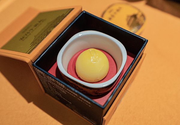 曾被炒到1600元/粒，如今价格大跌！店长：一个月也卖不了几颗！