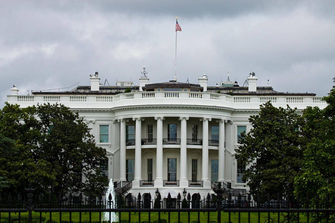 美参议院通过终止特朗普全面关税政策决议