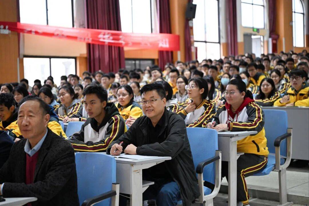 四川民族地区基础教育调研_南山基础教育科_绵阳南山中学支教合作