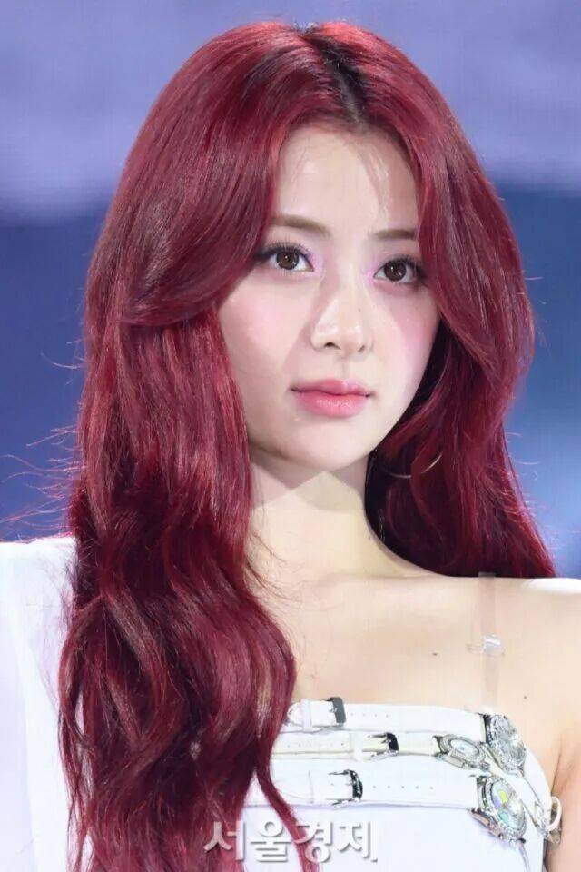 知名女团爱豆被队友爆料“不爱洗澡”? 插图 知名女团爱豆被队友爆料“不爱洗澡”? 插图