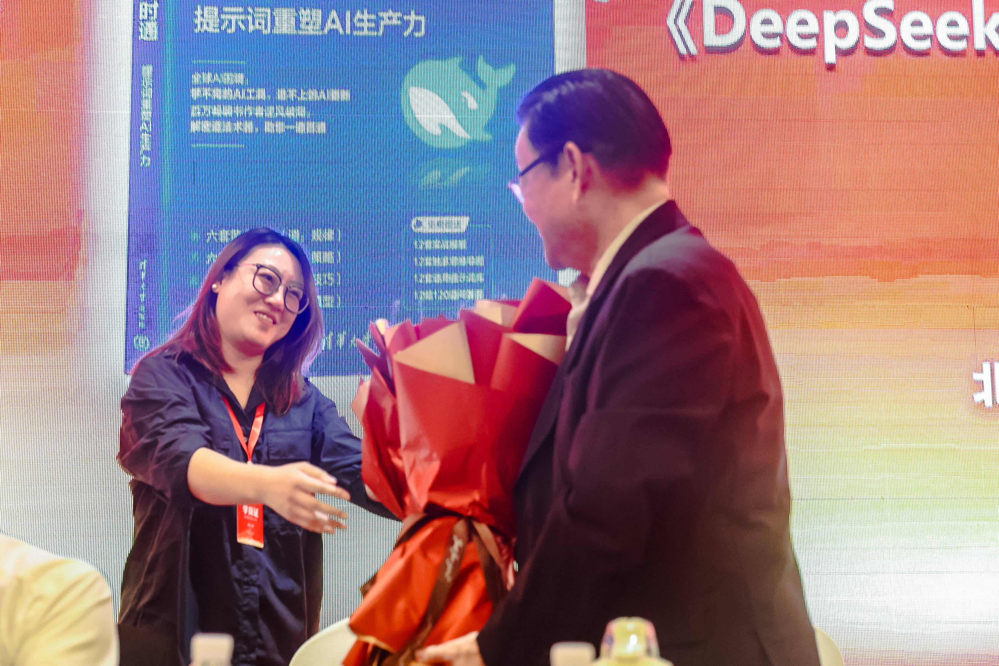 北京AI即时通数字人书籍推荐及功能解析