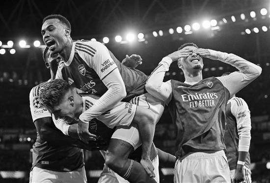 英超三连亚后 阿森纳打开最佳夺冠时机窗 