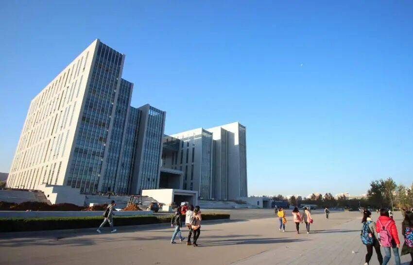 全国100强二本大学_2025年双非一本大学100强排名_双非一本大学实力排名