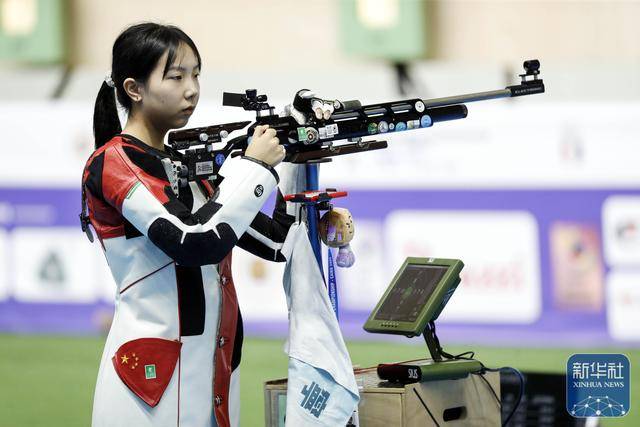 射击世锦赛：王子菲获女子10米气步枪亚军