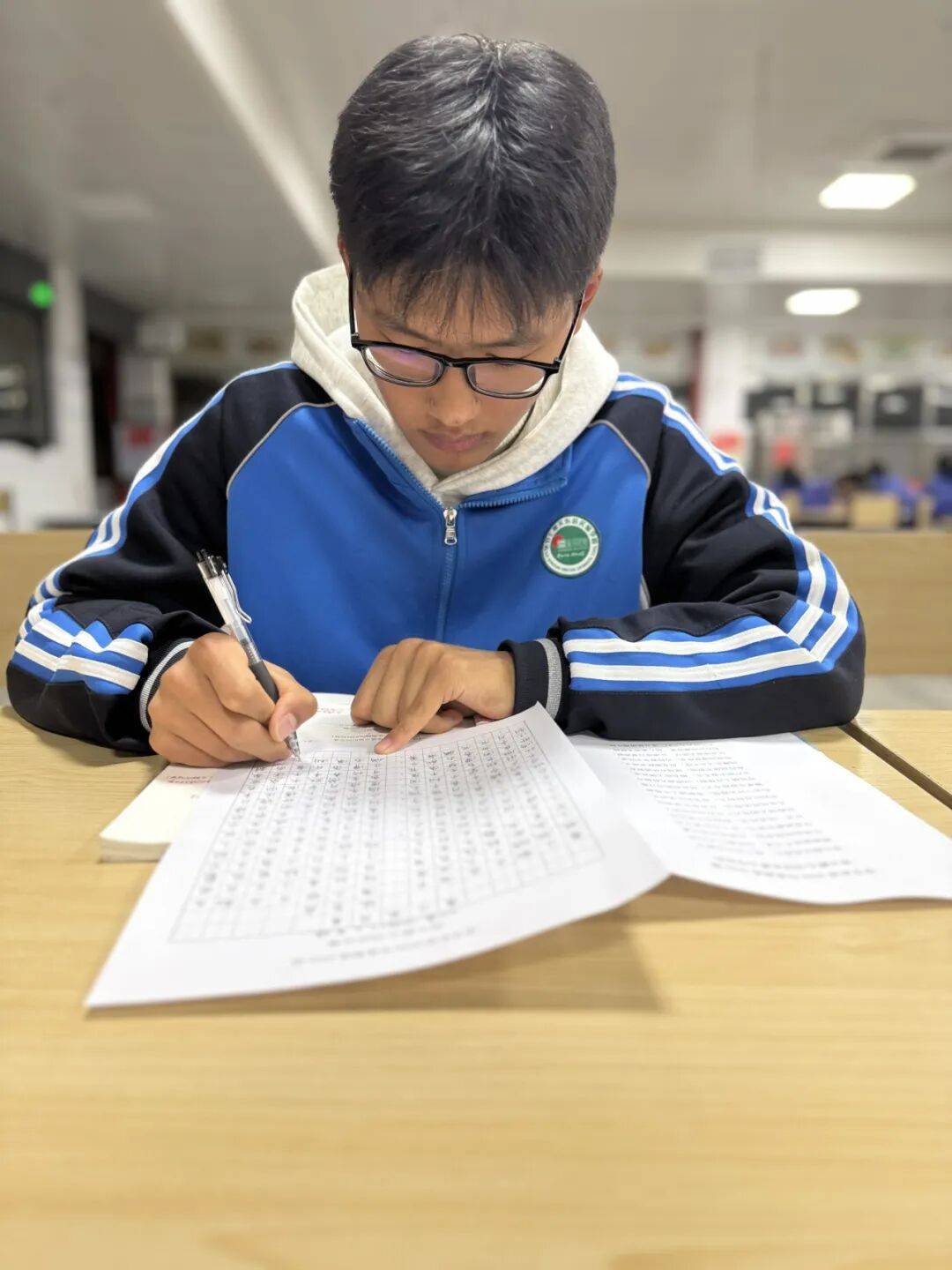 翰墨传情 挥毫逐梦丨毕节东辰高2025级硬笔书法大赛圆满落幕