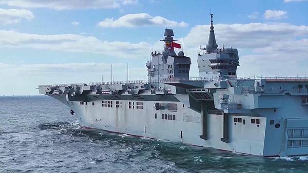 美海军一把手紧盯四川舰：将密切追踪，战力十分强大