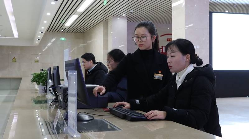 破壁垒、减流程、提速度 独山“AI智办”解锁政务服务新体验1