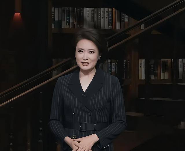 央视著名主持人桑晨，原来是这位大明星的后代，难怪长得这么好看