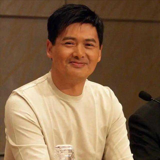 周润发没想到，叶倩文香港火灾后的一个举动，将他最后的体面撕碎