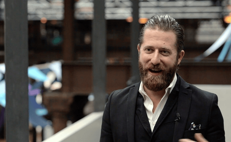 库克告别苹果,「九子夺嫡」争夺CEO大战开始了