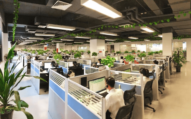 找到人工客服的最好方法，除了发疯还有什么？