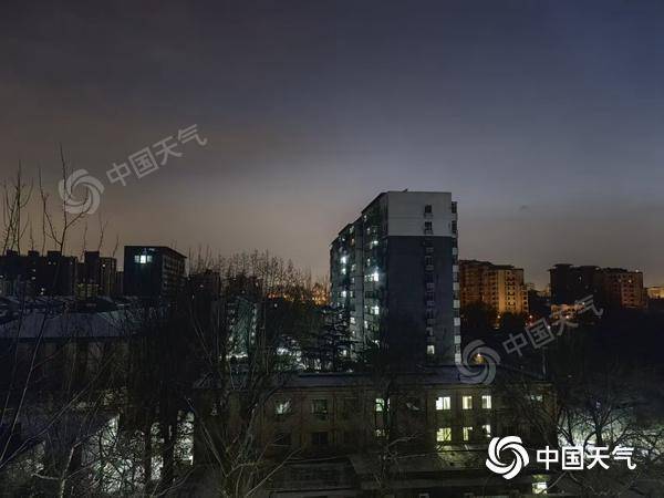 阵风6级+道路结冰预警 北京今日最高气温接近冰点