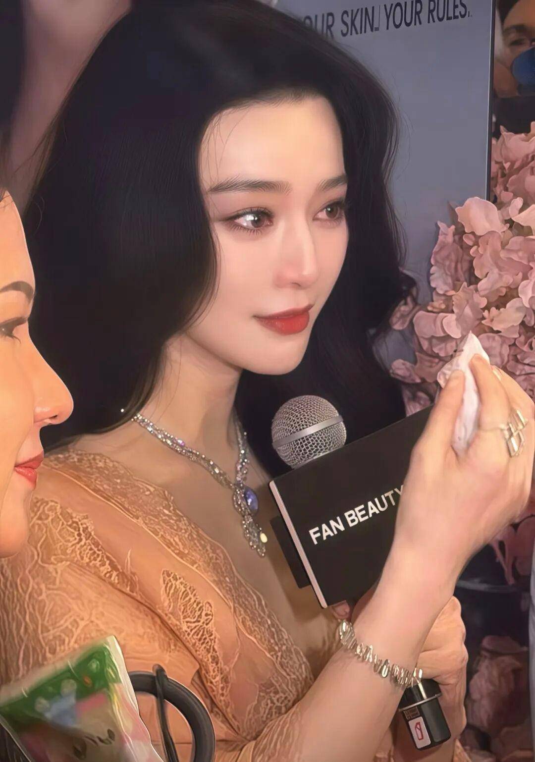 范爷和_父亲_什么