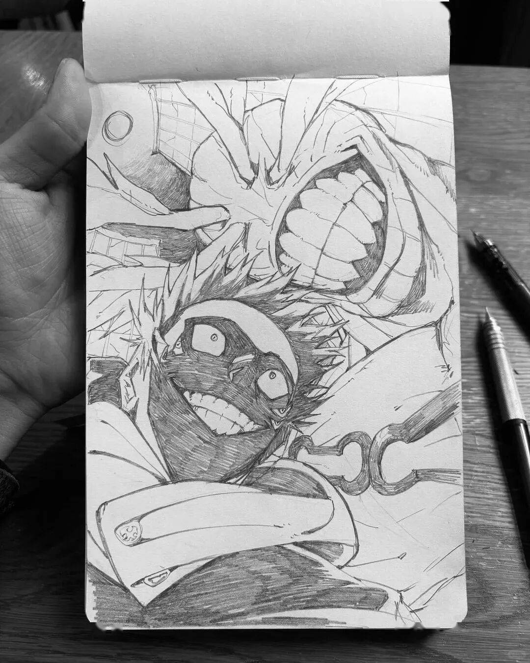 看instagram你会感叹mikeyartbook一路以来的绘画历程和进步最初他
