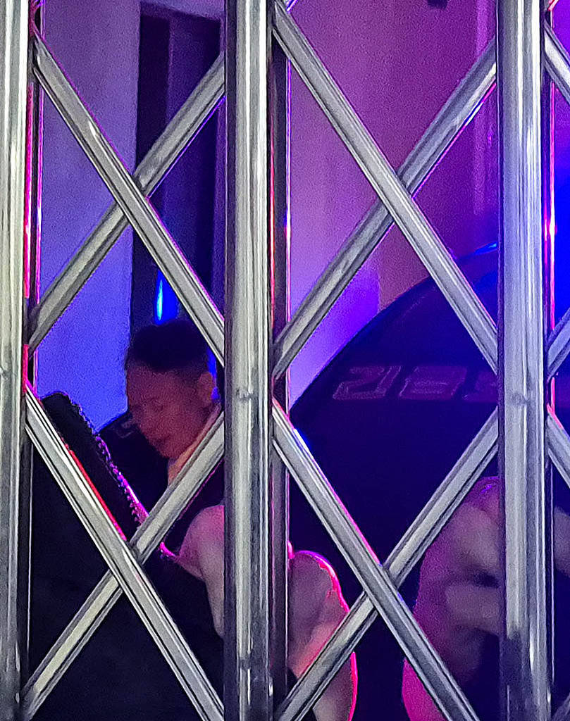 65岁生日当天，尹锡悦出庭说“抱歉” -华闻时空