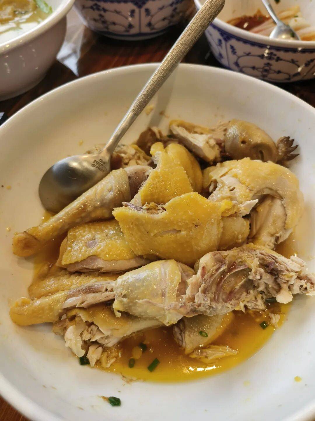 这家被房子耽误的萧山土菜馆让杭州老饕甘心为它过江
