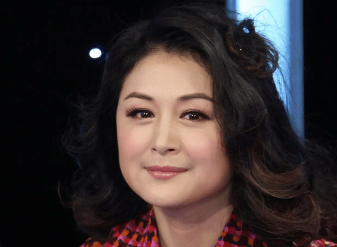 据《乡村爱情》演员刘流透露,于月仙是在参加活动途中遭遇车祸不幸