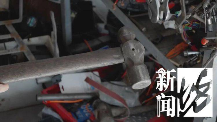 上海外卖员劝架，扑倒持锤行凶者！反被索赔12万？法院判了