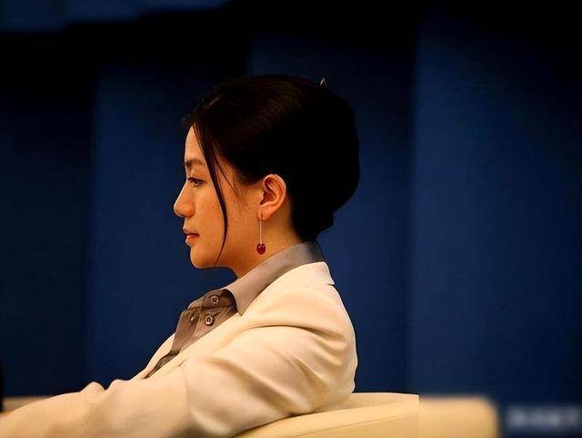 原创 阿里背后的女人:马云曾3次请她出山,如今身价百亿,还未出嫁