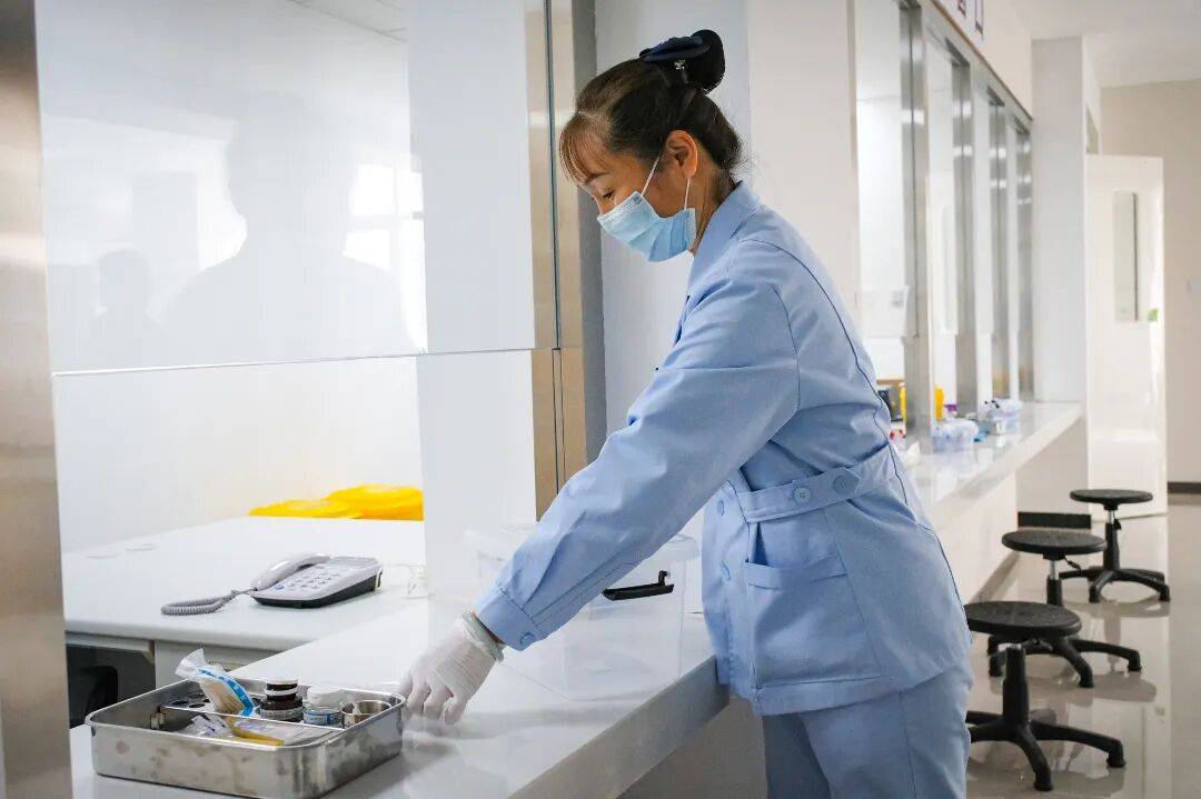 包含世纪坛医院代诊服务，陪诊挂号复杂病例资料整合，便于精准诊疗的词条