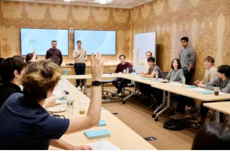 AI正在批量生产高中生创始人