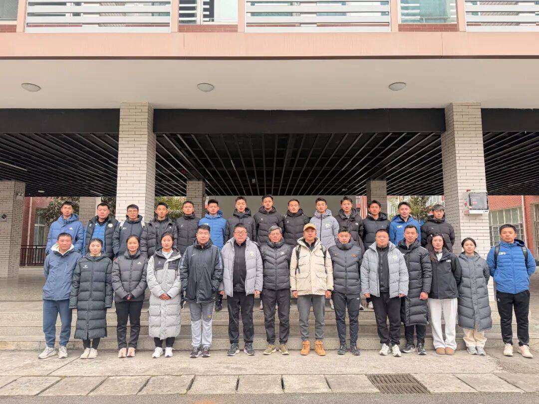 【裁判员】2026年度成都市足球协会十一人制预备国家级裁判员选拔测试顺利进行_考核_执法_中国足协