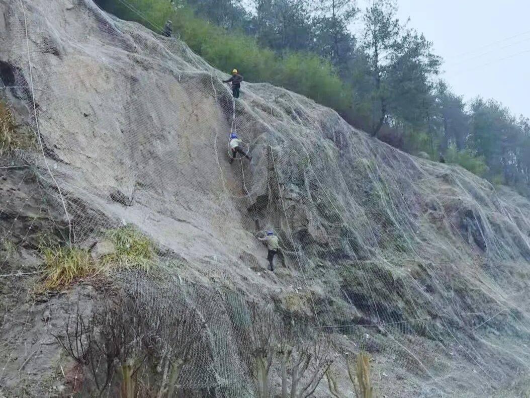 【护航春运】 广丰公路中心攻坚灾害防治工程 护航春运出行安全