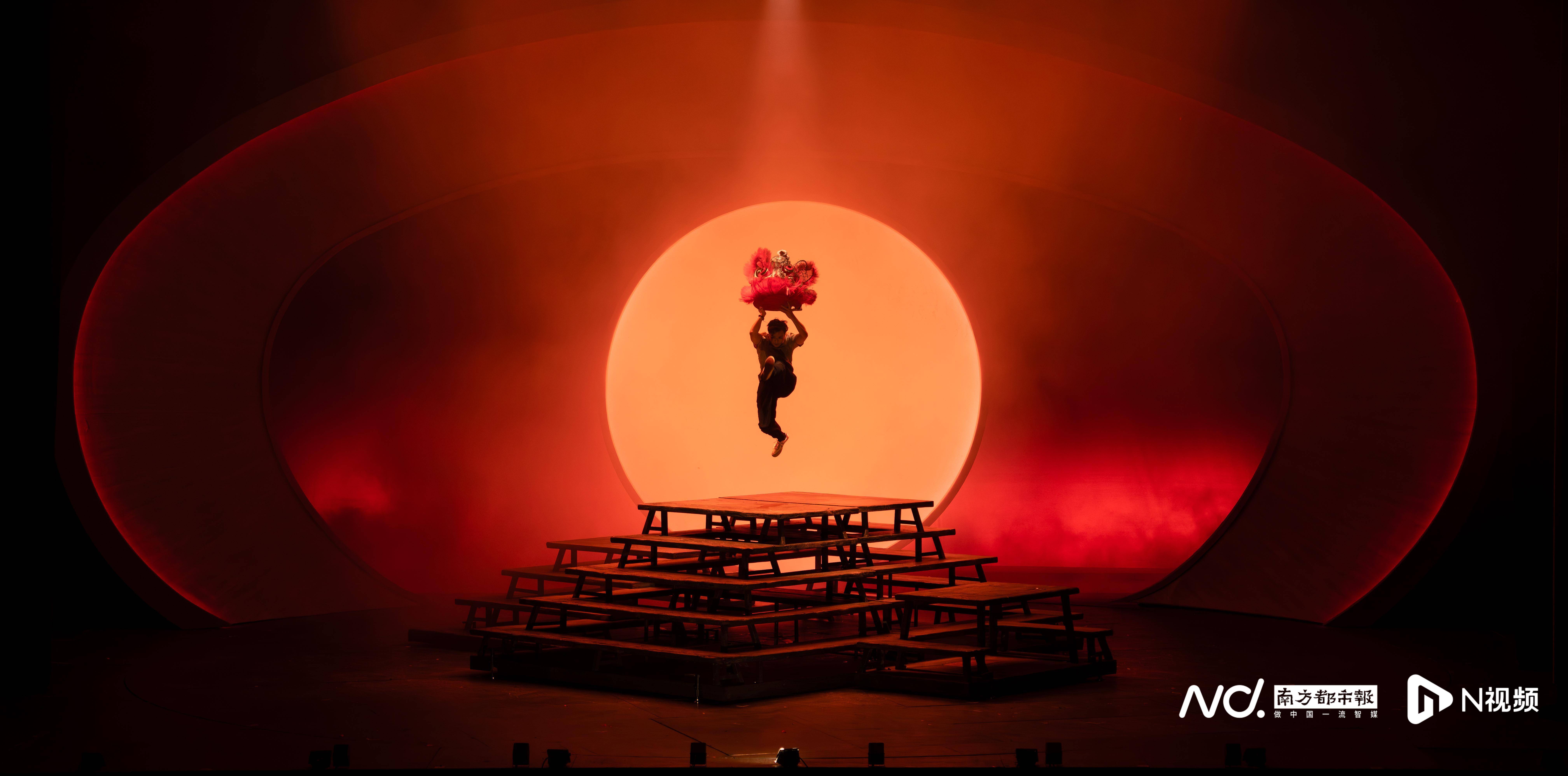 音乐剧《雄狮少年》载誉回归，联动三地标共启艺术新春