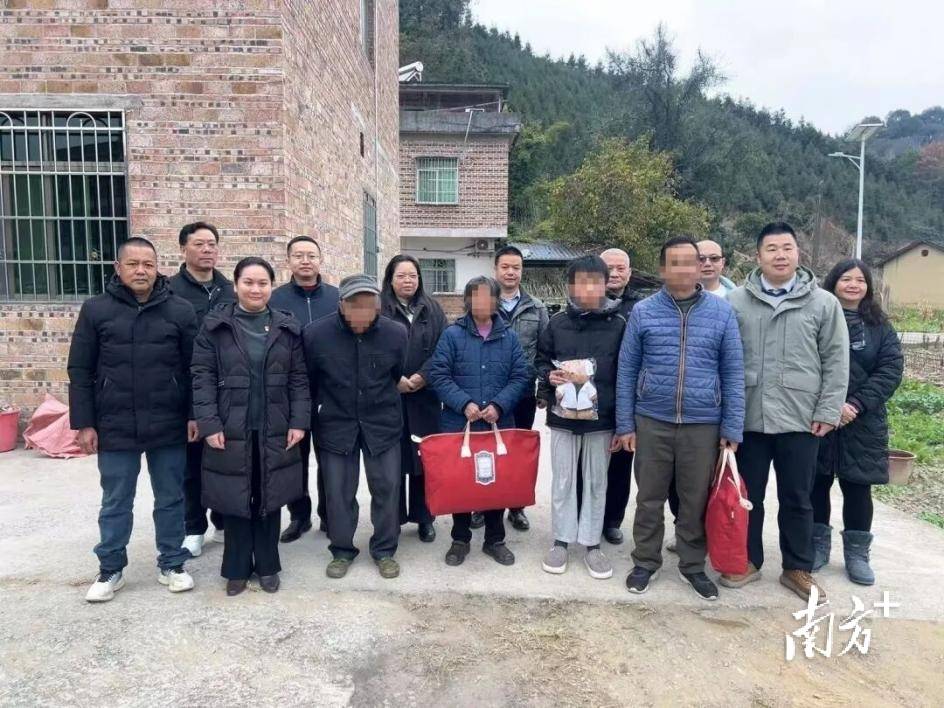 守护“齿”间幸福点亮生命之光｜广医口腔医院精准帮扶暖连山