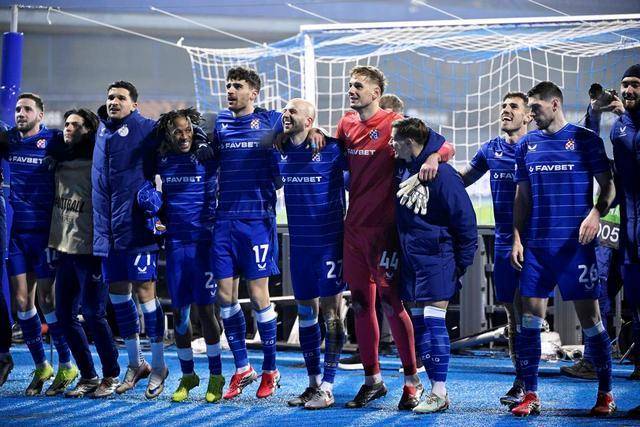 1亿砸向巴萨妖星！切尔西125亿豪购狂潮，新帅能破“金元魔咒”？