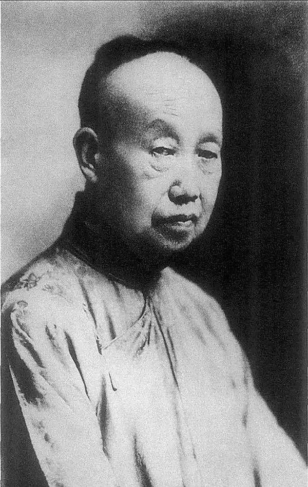 �������˶