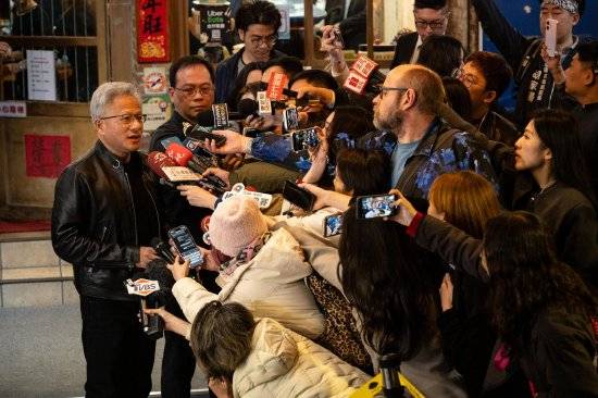 黄仁勋:英伟达将参与OpenAI最新融资轮 投资规模或为公司迄今最大