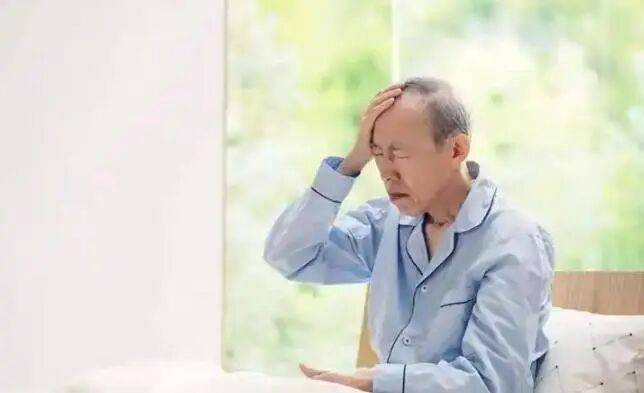 早上起床后，若能坚持吃一片生姜，不出一个月将会出现这些好处