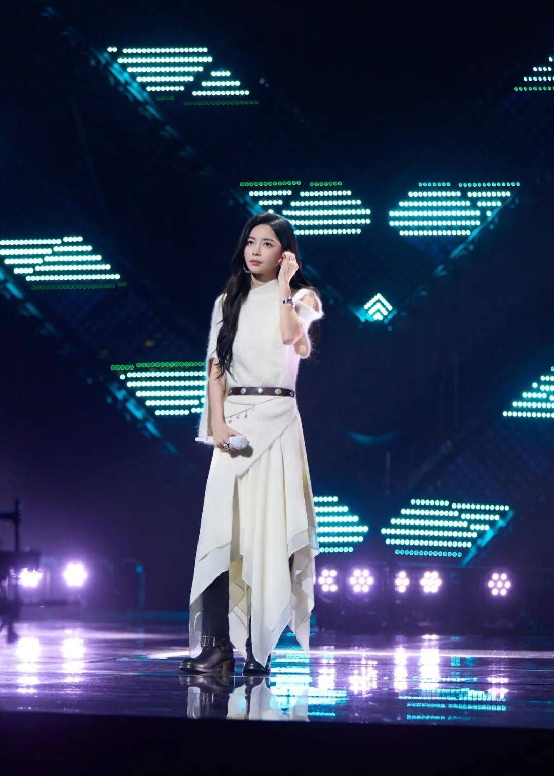 于文文工作室回应：目前没有生命危险，仍在住院观察