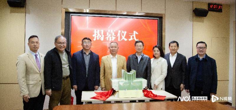 教育不是“鸡娃”比赛 这本新书教家长放下焦虑