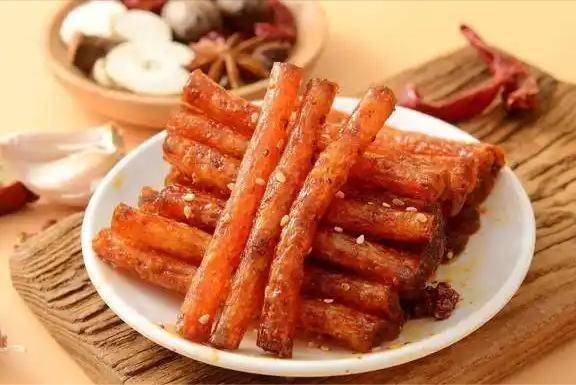 医生建议：这几种食物，高血压患者最好停止食用，比盐还伤血管