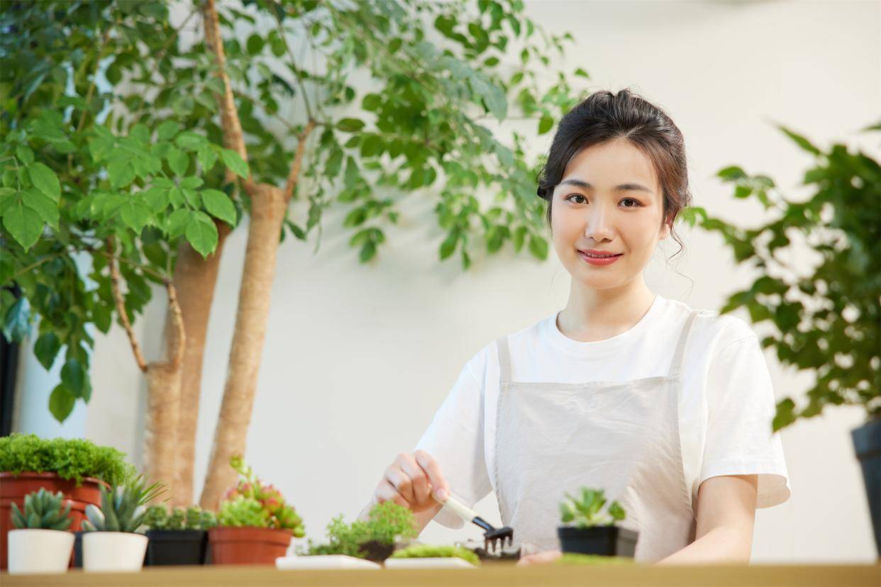 乐友成都门店店员涉嫌私收上百万货款 孩子王港