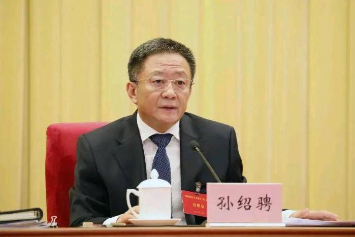 反腐力度空前|2026年开年三名正部级接受审查调查(图2) 反腐力度空前|2026年开年三名正部级接受审查调查(图2)