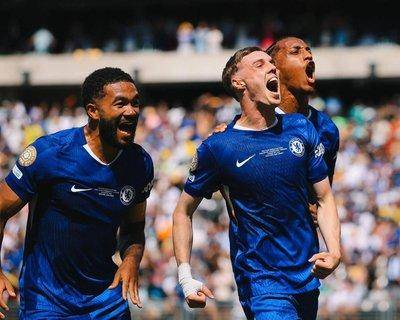 1亿天价错位！恩佐改踢边锋，切尔西乱象引爆全网